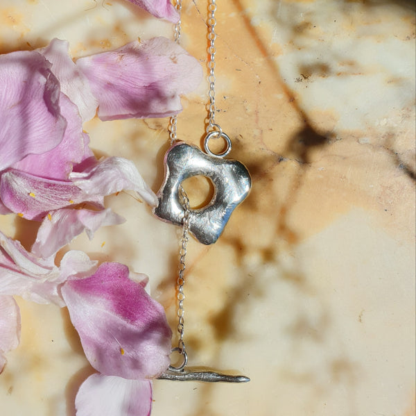 Daisy Lock Chain